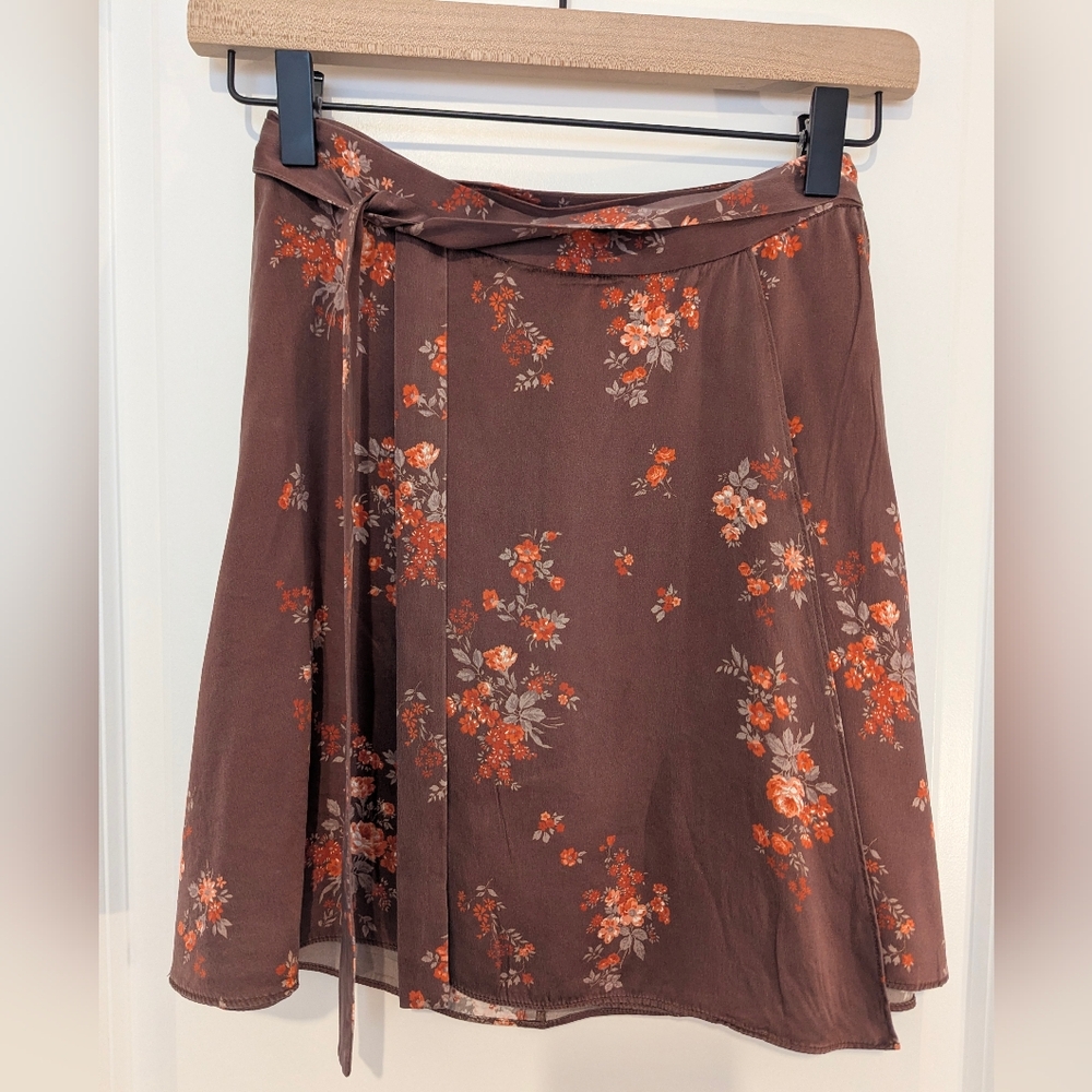 Reformation 100% Silk Tie Mini Skirt - Size 0